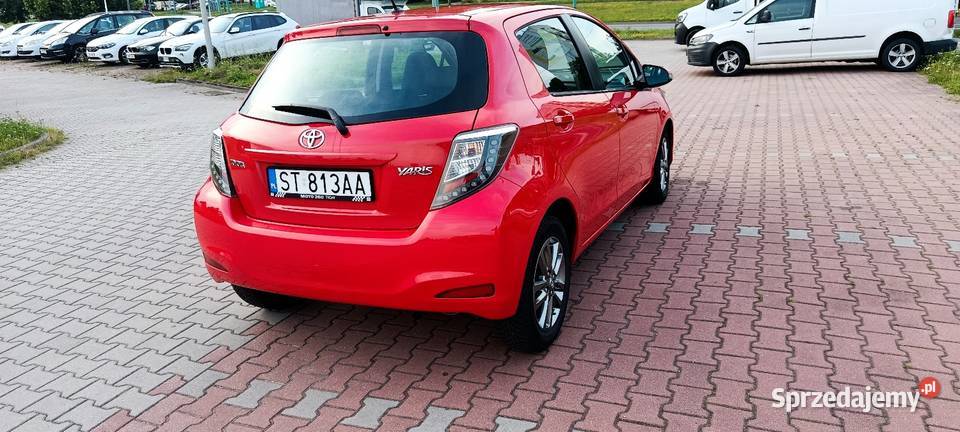 Toyota Yaris kamera cofania ładna
