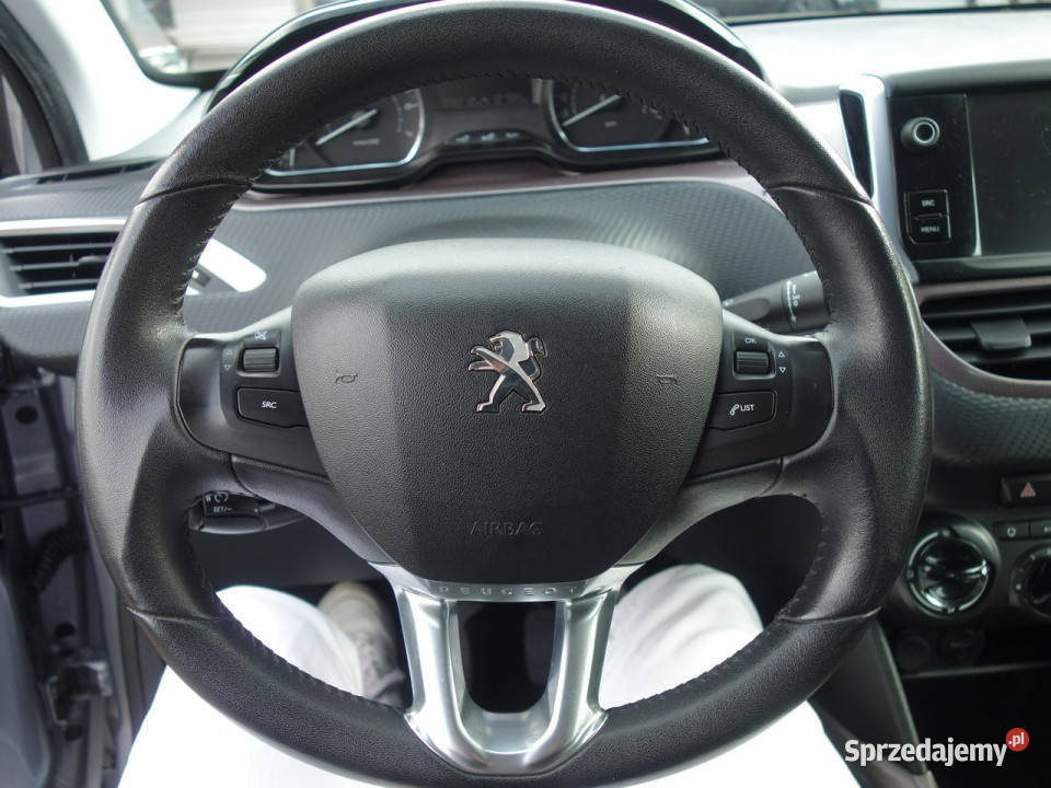 Peugeot 2008 Peugeot 2008 2015r 12 benzyna 82 2008 Słupsk