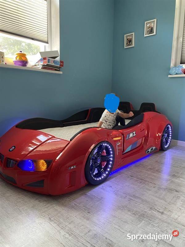 łóżko podświetlane z dźwiękiem odpalania BMW pomorskie Kowale