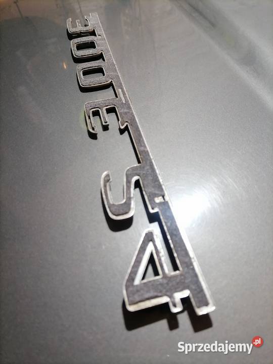 Emblemat znaczek Mercedes w124 300E 24
