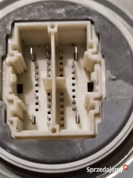 FORD FOCUS Mk4 PRZETWORNICA LAMPY FULL Oświetlenie Części samochodowe sprzedam