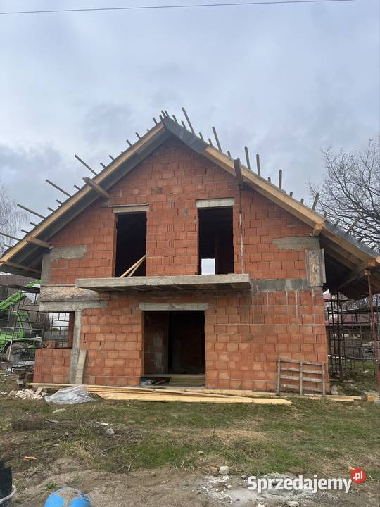 Dom w AKantach 2 balkon Nysa