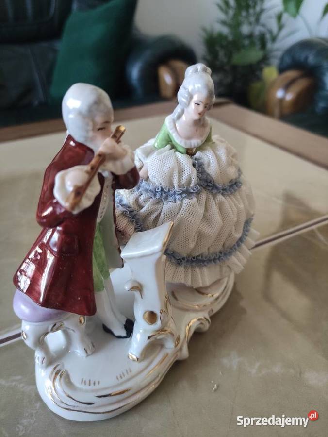 Figurka porcelana koronki Niemcy lata 6070 te Janów Lubelski