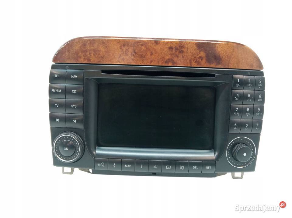 RADIO 8618001723 MercedesBenz Sklasa IV 19982005 Rok produkcji 1999