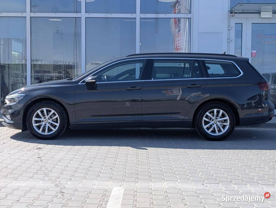 Volkswagen Passat 2021r IQ drive ErgoComfort