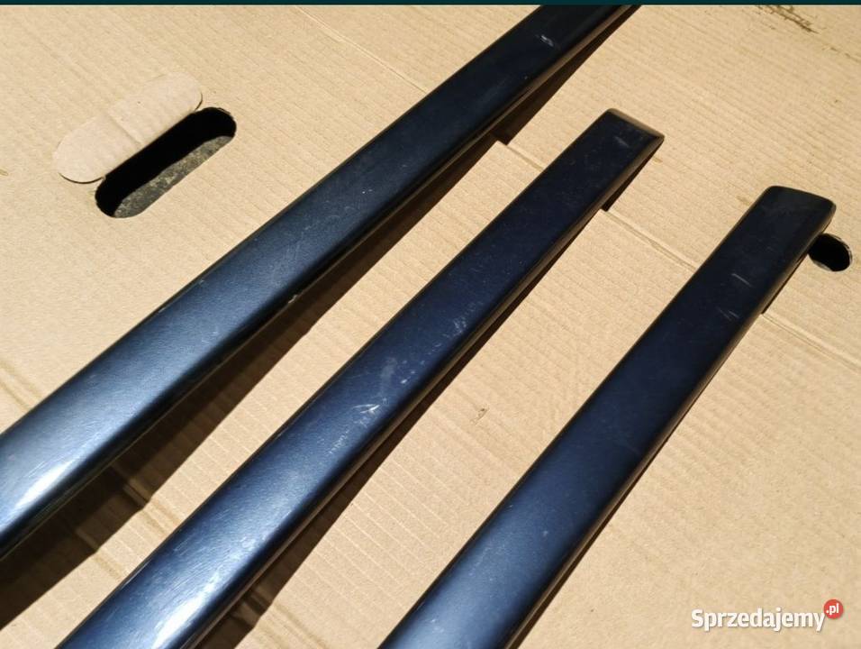 Listwa drzwi BMW E39 lift toledoblau