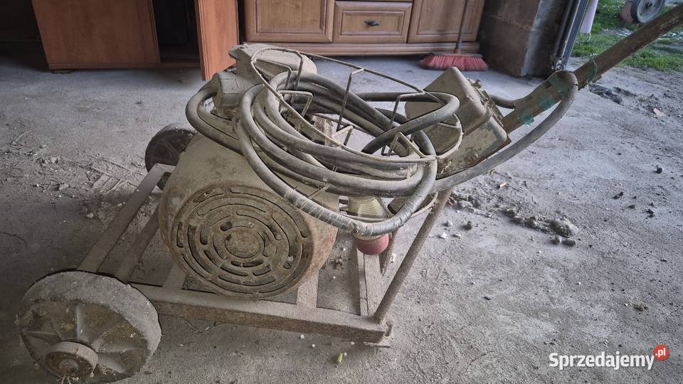 Silnik 7kw dwubiegowy Sędzimirowice