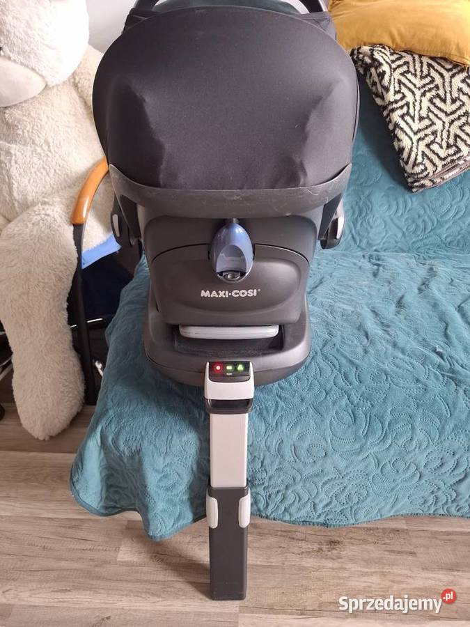 Fotelik samochodowy z bazą MaxiCosi pomorskie Gdańsk