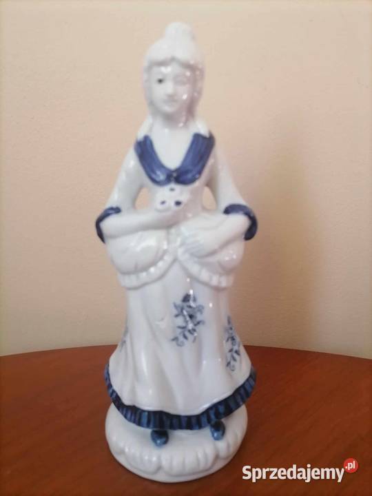 Dama Porcelanowa 1970 Porcelana i szkło Antyki, Sztuka, Kolekcje Wałbrzych
