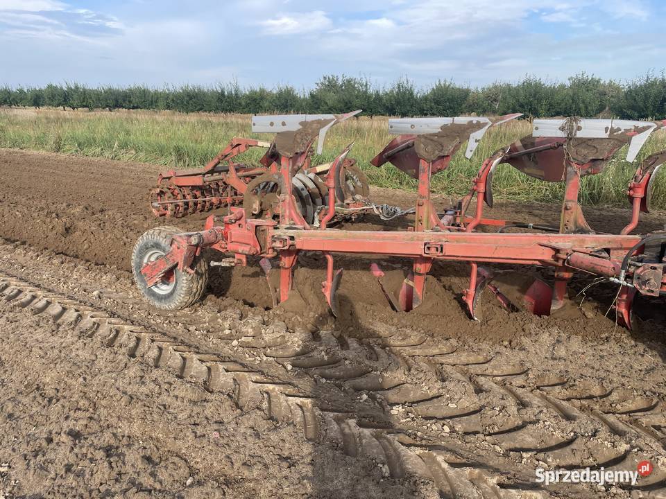 Pług Niemeyer 31 wał CampbellCrosskill Września