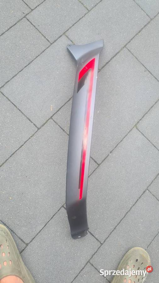 Vespa gts 125 150 300 boczek owiewka plastik Chojnice