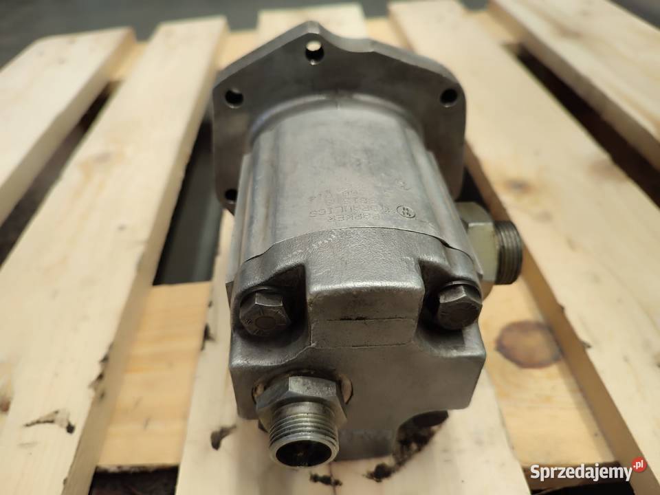 Pompa hydrauliczna 03176930 Claas Targo K70