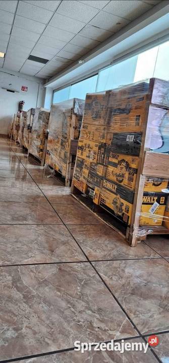 Palety DeWalt Hiszpania