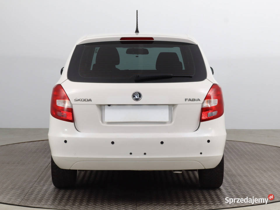 Skoda Fabia 12 12V