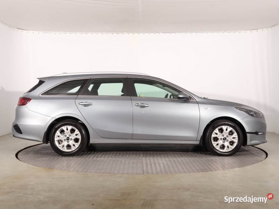 Kia Ceed 15 TGDI gniazdo USB Cee'd