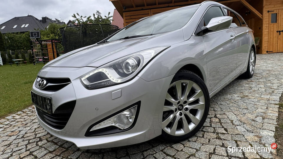 Hyundai i40 17CRDI 116 z Niemiec LED KAMERA lakier metallic Strzegom