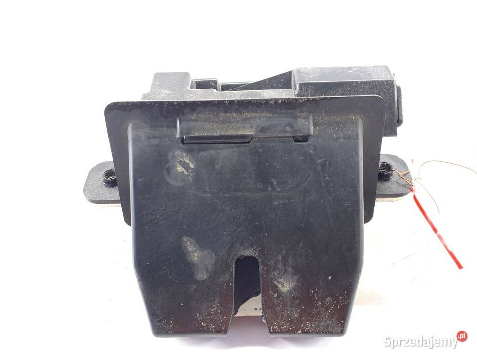 ZAMEK KLAPY TYŁ FORD FIESTA MK7 Hatchback