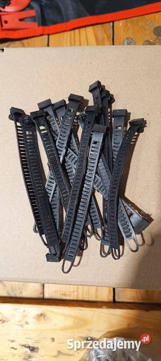 Spinka listwy ozdobnej fiat 125p Spinki listwy Karoseria Chrzanów