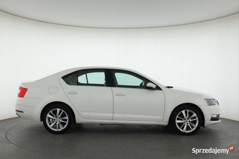 Skoda Octavia 14 TSI Piaseczno