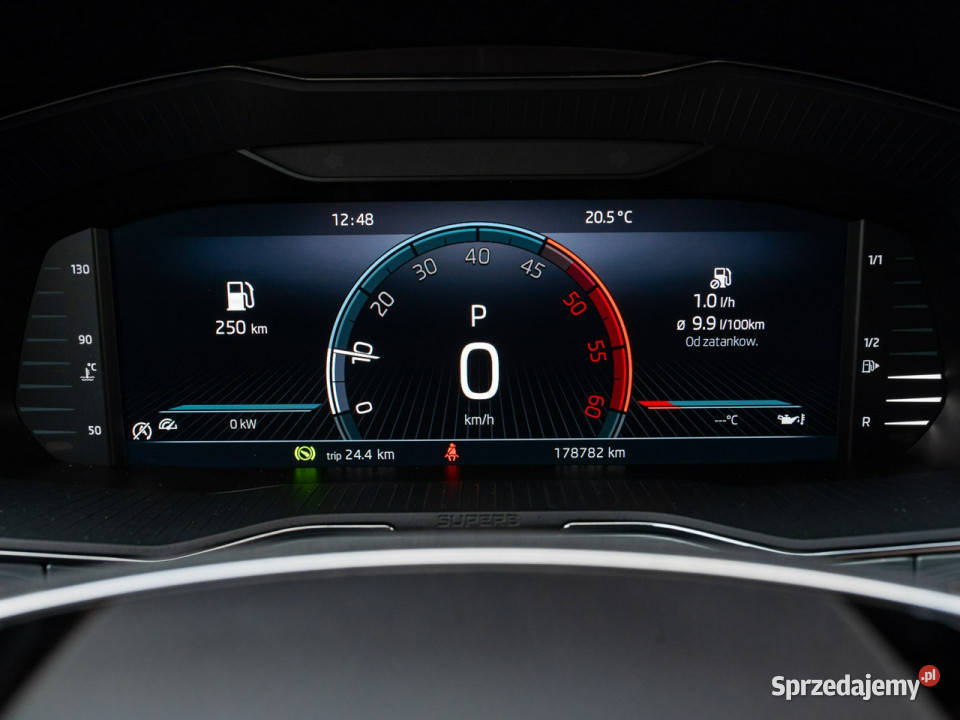 koda Superb GD5E64220 TDI Ambition DSG Podgrzf I kurtyny powietrzne Pępowo
