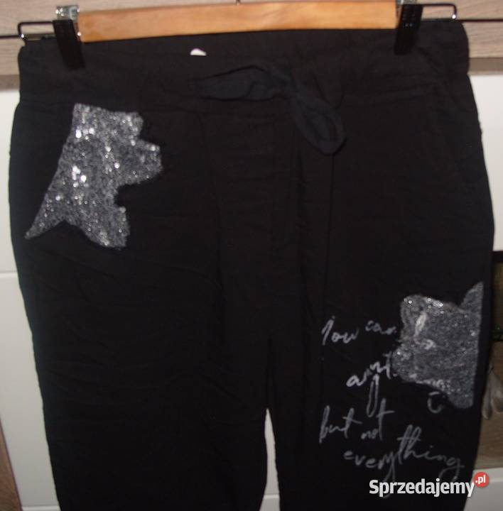 Gumowane spodenki rybaczki gnieciuchy cekiny r Rawicz