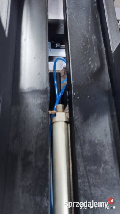 podajnik elementów do maszyny strugarki i innych Kłodawa