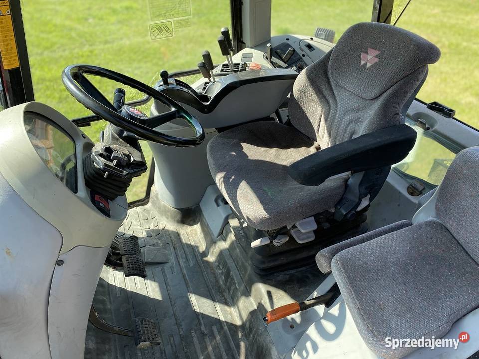 Ciągnik rolniczy MASSEY FERGUSON 6445 Dyna6 Biała