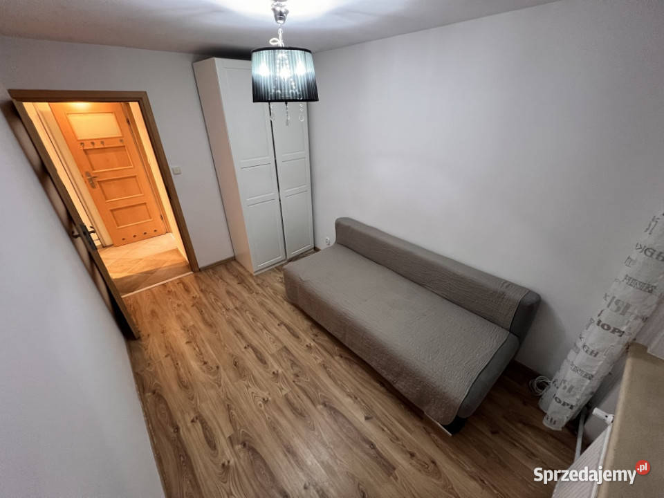 Mieszkanie 2 pokojowe z osobną widną kuchnią 5 Warszawa sprzedam