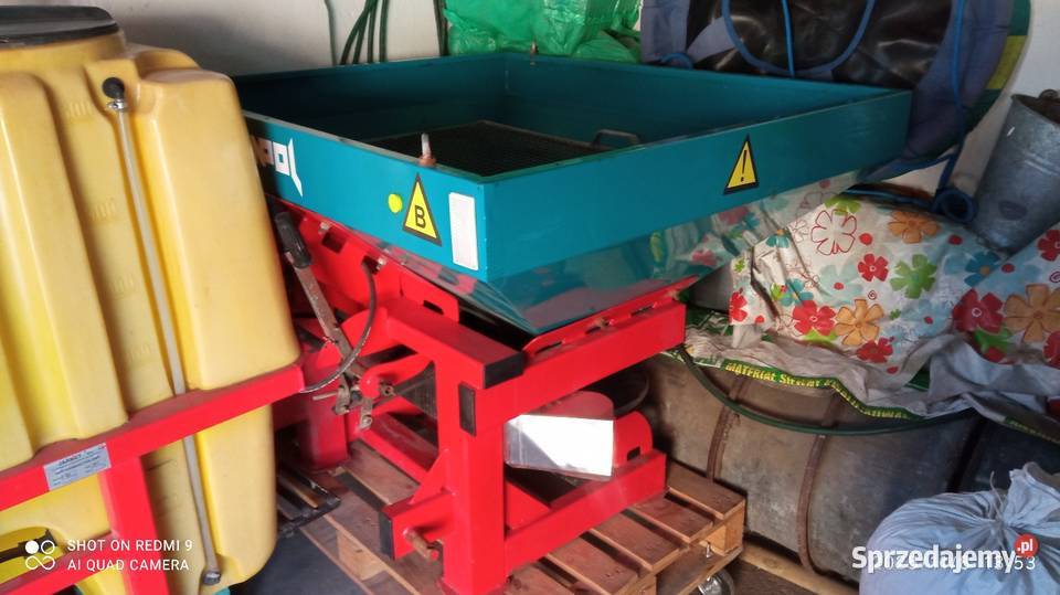 Sprzedam rozsiewacz nawozów Wągrowiec