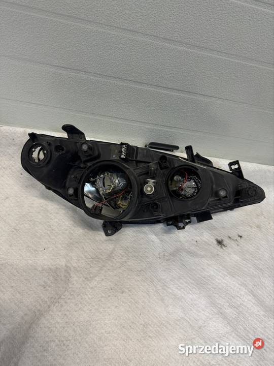 Lampa lewy przód P307 01 Jasienica