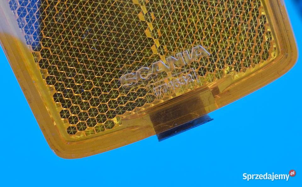 SCANIA KIERUNKOWSKAZ STOPNIA PRAWY LAMPKA ciężarowe Bieleń