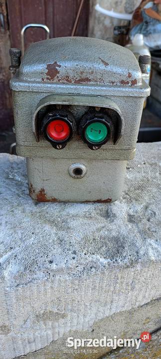 SPRZEDAM SIŁOWY WYŁĄCZNIK OLEJOWY Z AUTOMATEM Pozostałe Biała