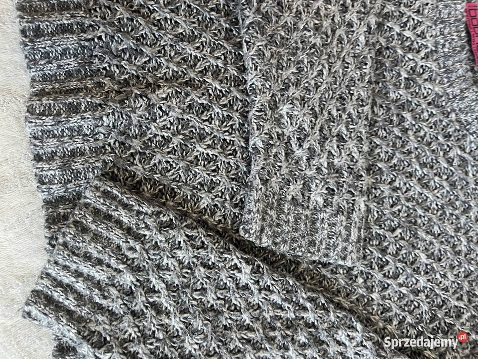 Sweter ażurowy szary szary/srebrny Jasło