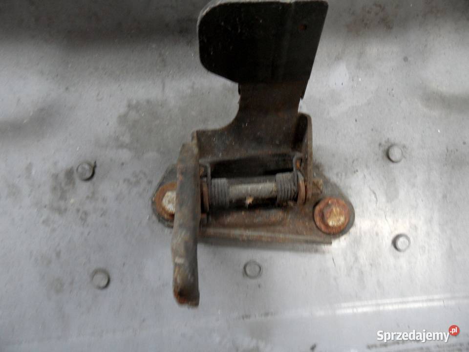 LAND ROVER DISCOVERY III 08r maska