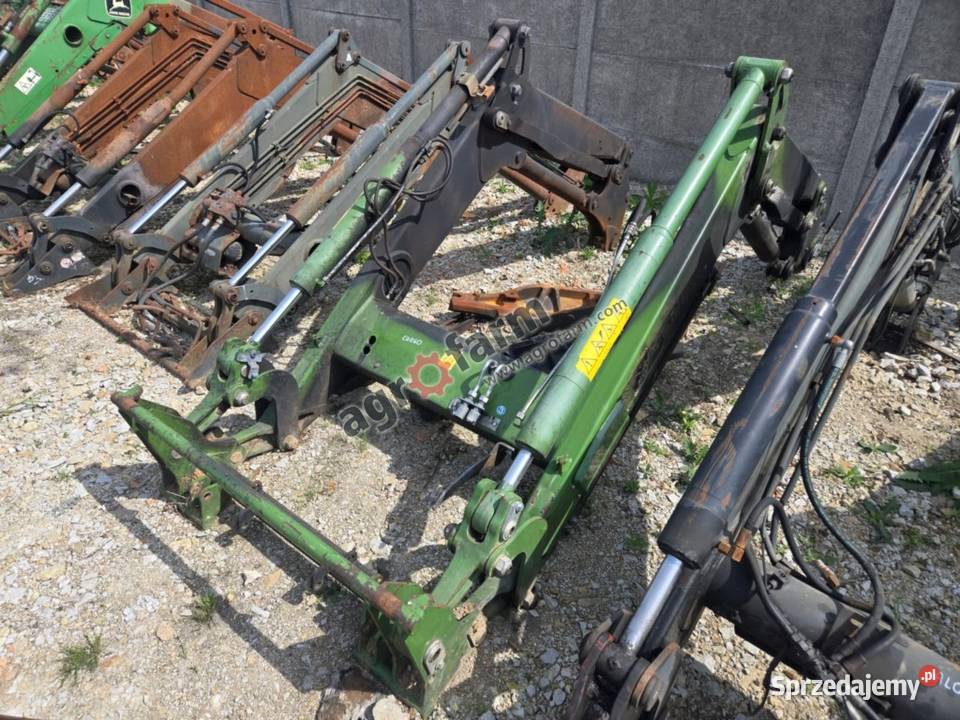 Ładowacz czołowy Fendt Cargo Byków