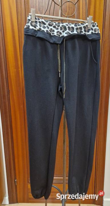 Dresowe spodnie włoskie rozmiar LXL czarne nowe Długie Lublin