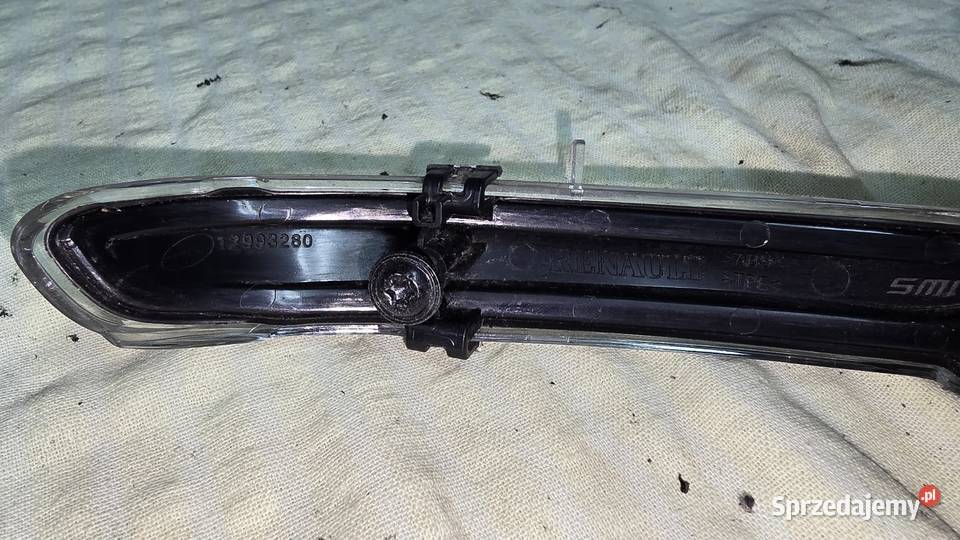 Lewy migacz lusterka Kadjar lift Łask