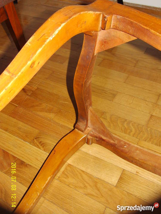Stare bukowe krzesła ludwikowskie medaliony hand 41cm Warszawa