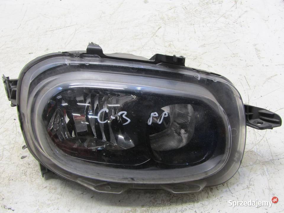 LAMPA PRZEDNIA PRAWY PRZÓD CITROEN C3 III