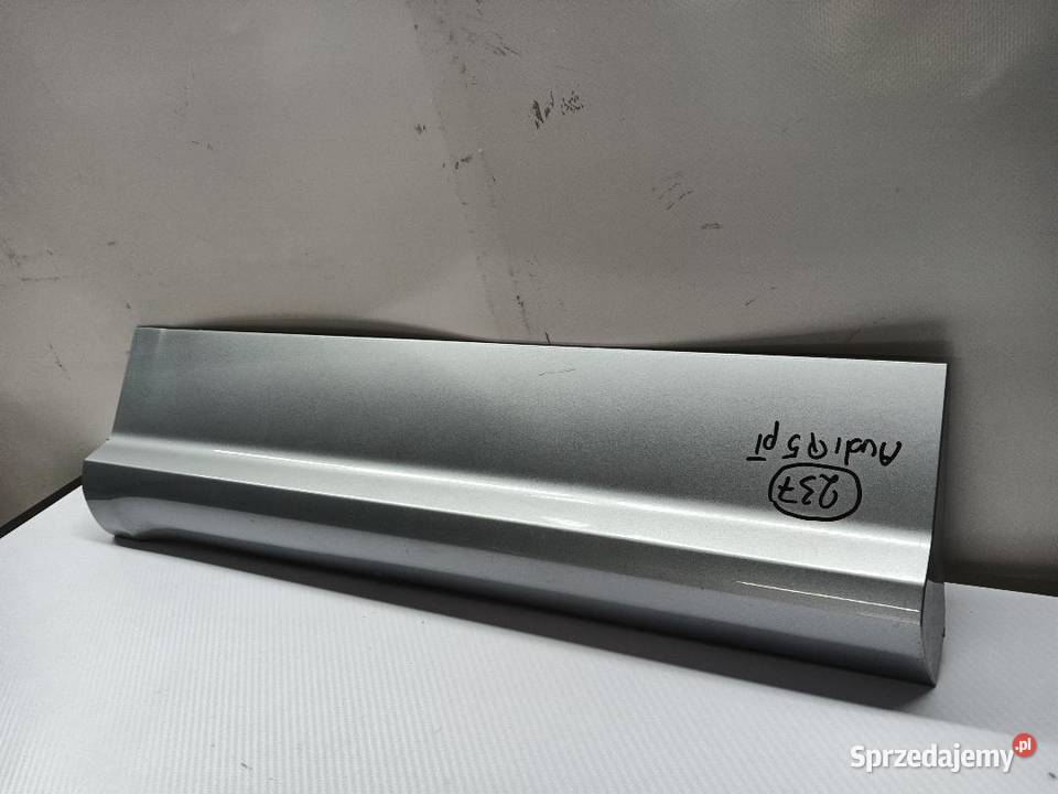 LISTWA DRZWI TYŁ TYLNA PRAWA AUDI Q5 80A853970 Karoseria