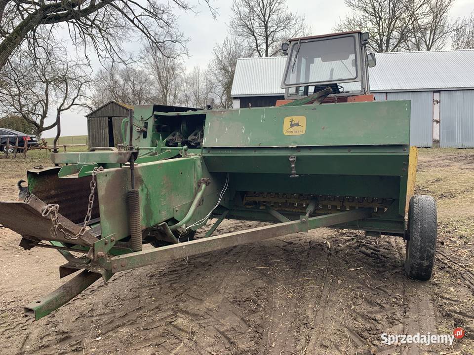 Prasa kostkująca John Deere CB300 Trzcianka