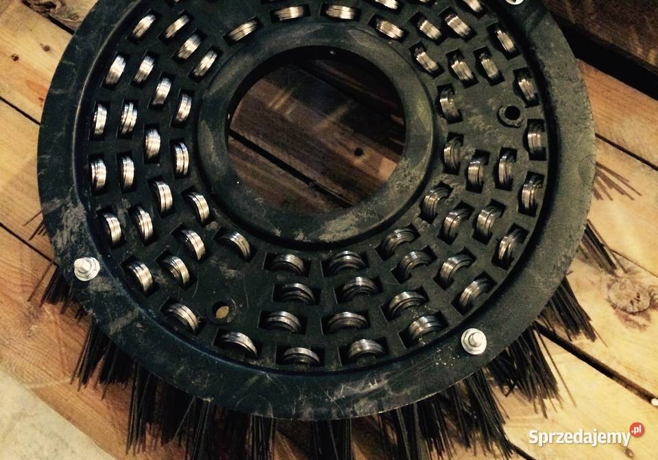 Szczotka boczna zamiatarka Scarab Magnum wersja Warszawa