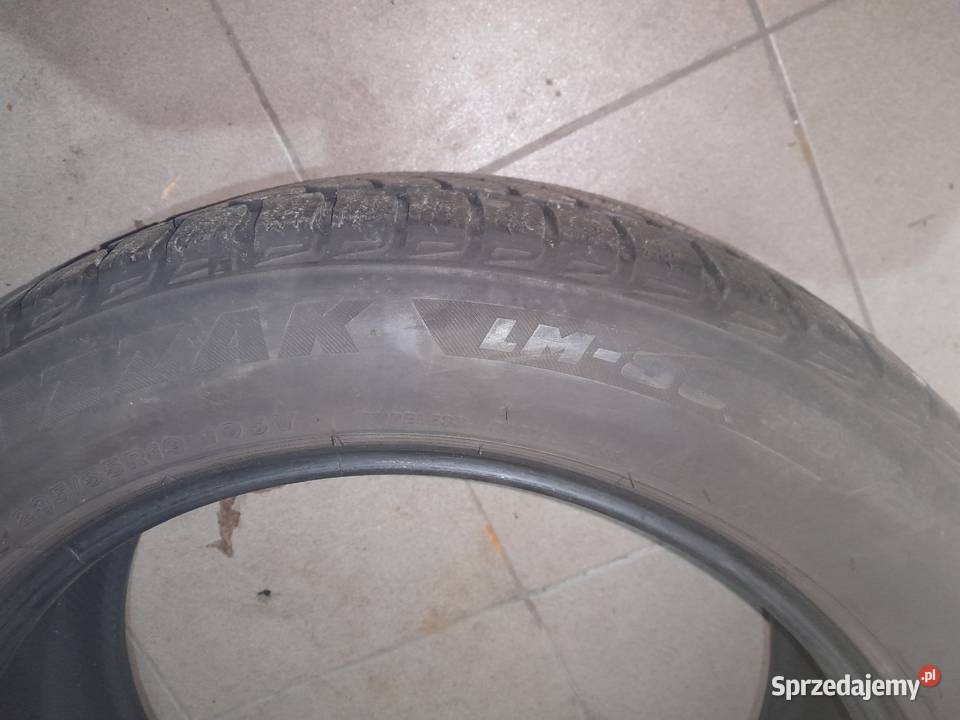 4 opony zimowe bridgestone blizzak lx 80 2355519 łódzkie Sieradz