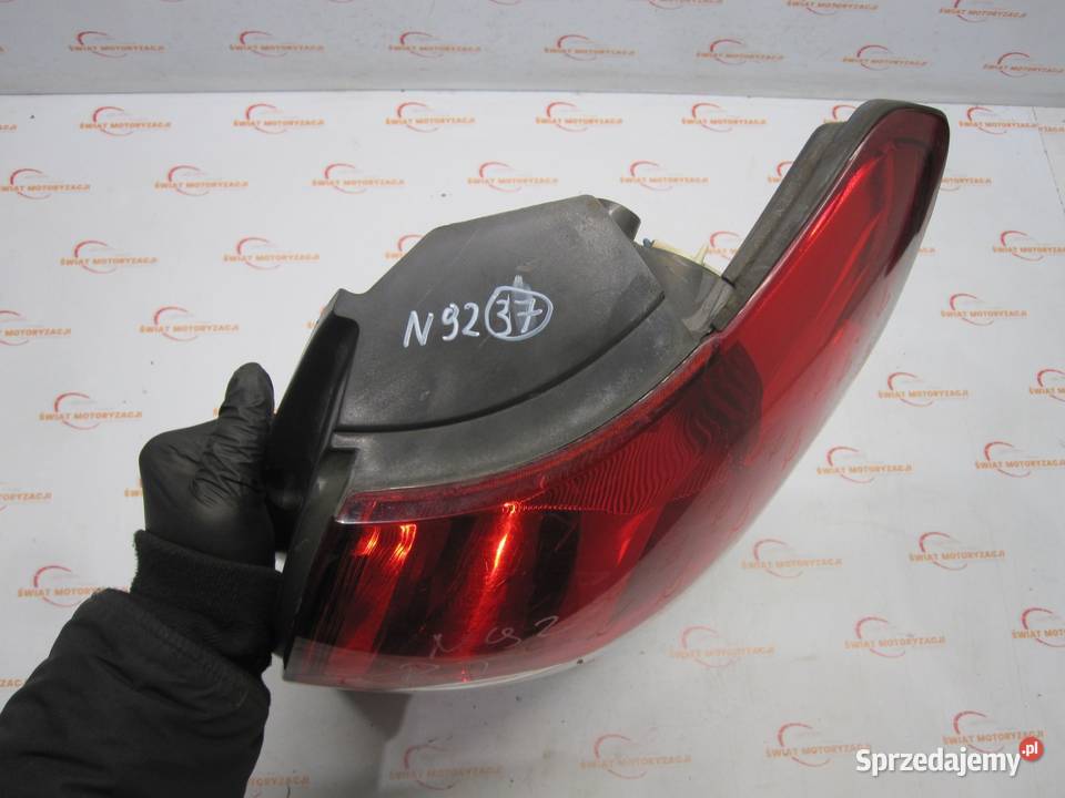 CHEVROLET CAPTIVA LIFT 11r lampa prawa tył Kielce