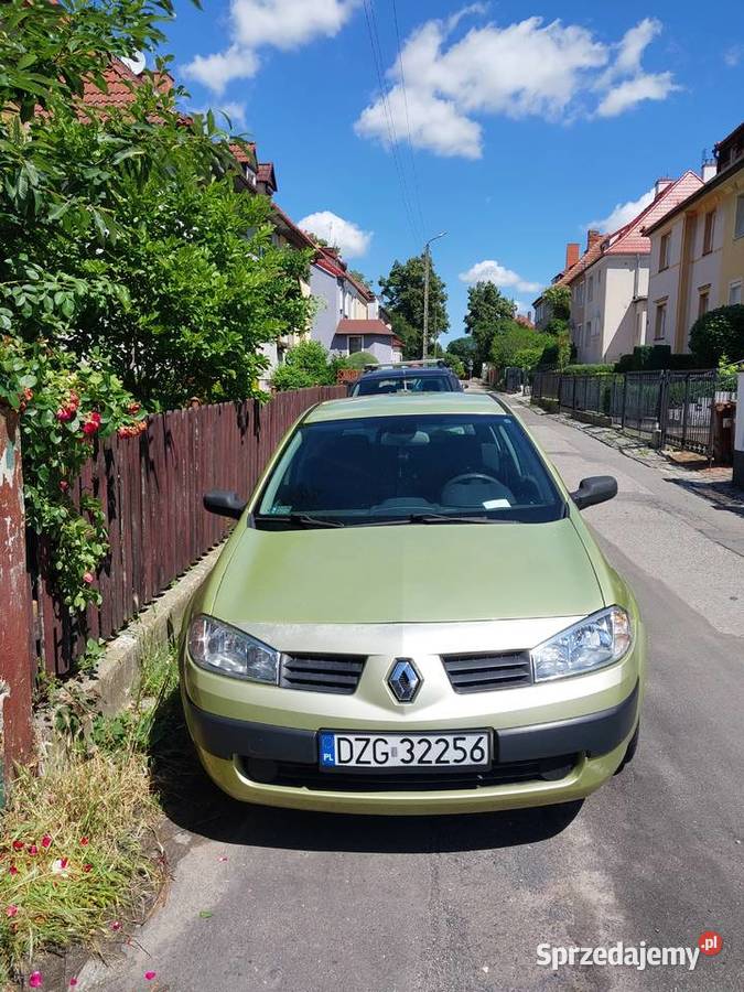 Renault Megane ll 146 najechane 2003 14 benzyna 4/5 Megane Zgorzelec