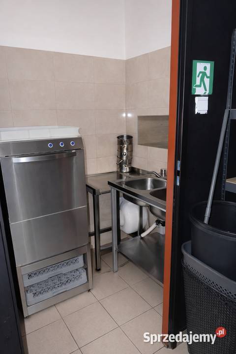 GOTOWY LOKAL GASTRONOMICZNY CENTRUM DĄBROWY 65m2 Wynajem