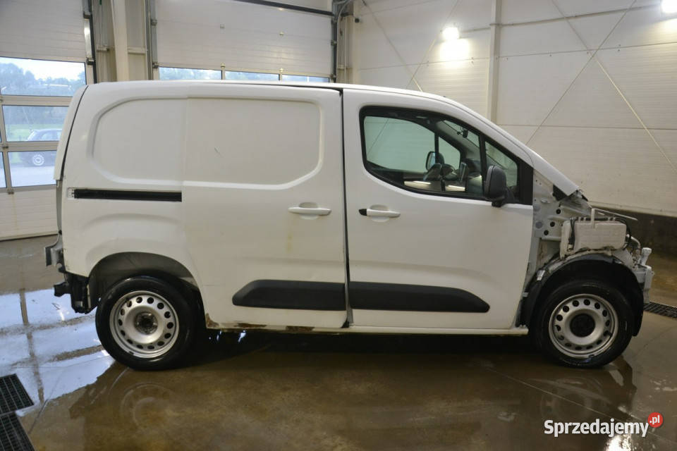 Peugeot Partner 15 bluehdi 130 automat furgon Kęty