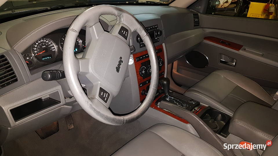 Jeep Grand Cheokee samochód na każdą okazję ASR (kontrola trakcji)