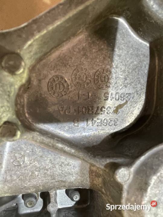 Łapa mocowanie skrzyni 9673772980 peugeot 308 2 Szczecin