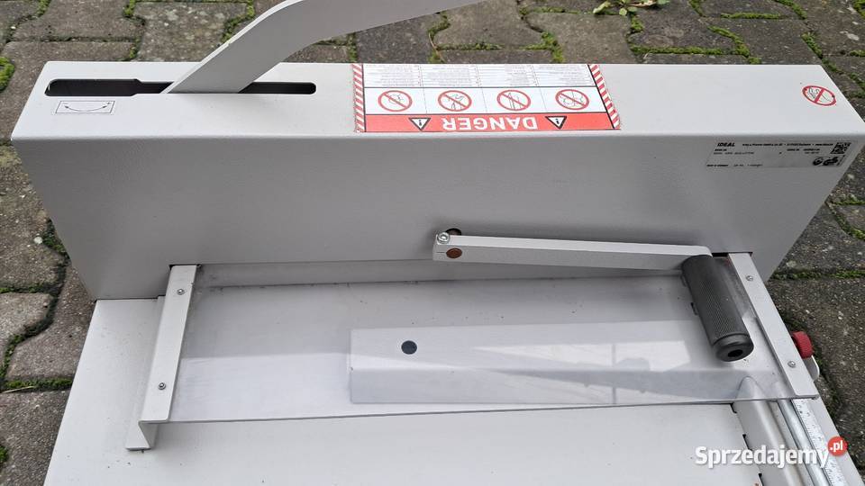 Ręczna Gilotyna do papieru IDEAL 4300